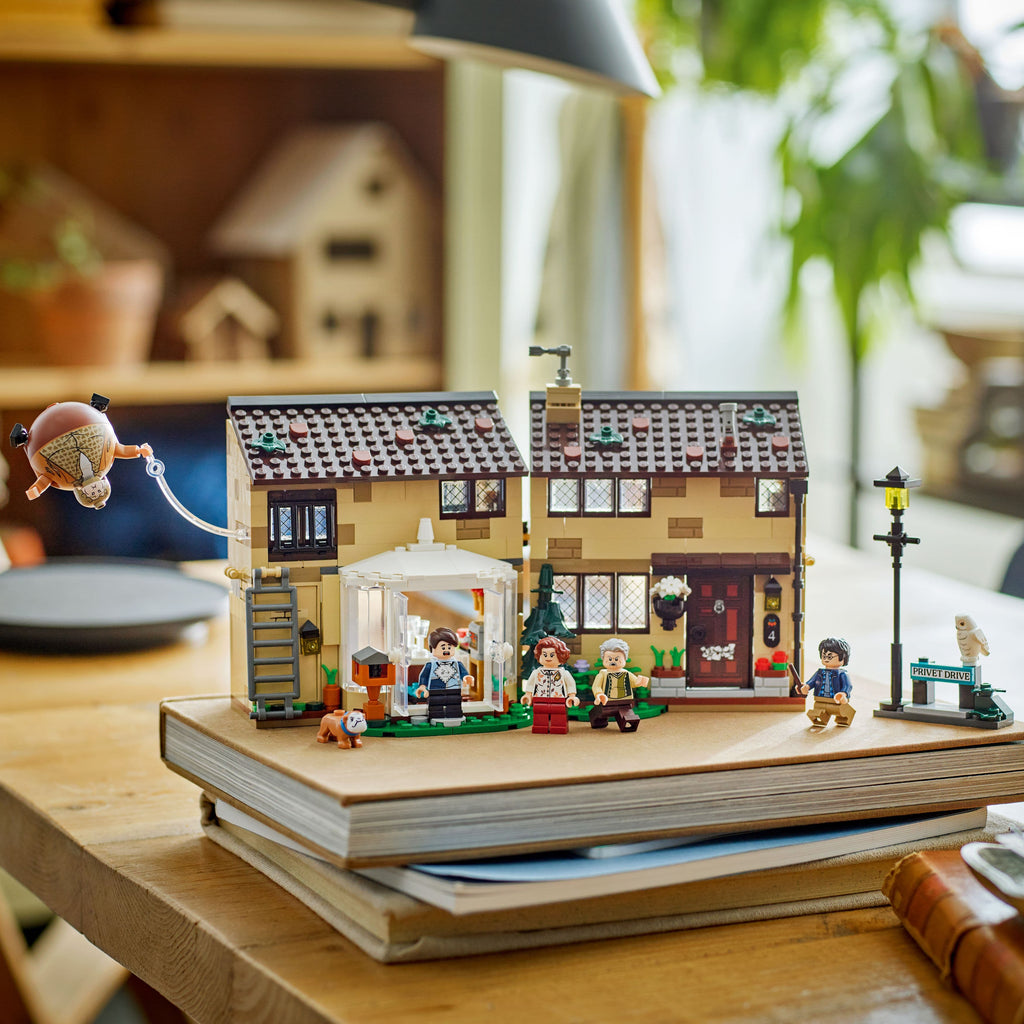 Lego Harry Potter 76451 Privet Drive: Aunt Marge's Visit for Ages 8+