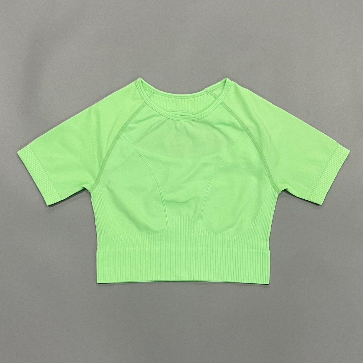 Seamless Sports Bra Set with Peach Hip Trousers – Super Stretch Long Sleeve Yoga Outfit S, M, L